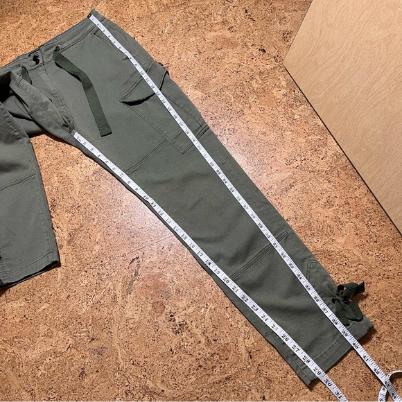 G-Star Raw Wm’s Blossite High Straight Cargo Ankle Pants In Sage Sz W29 L32 - Picture 15 of 16